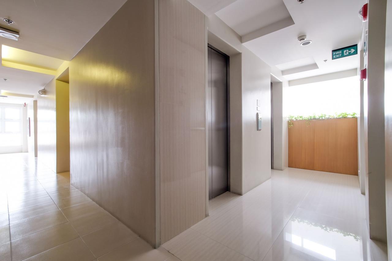 Zen Rooms Bangkal Makati Makati City ภายนอก รูปภาพ